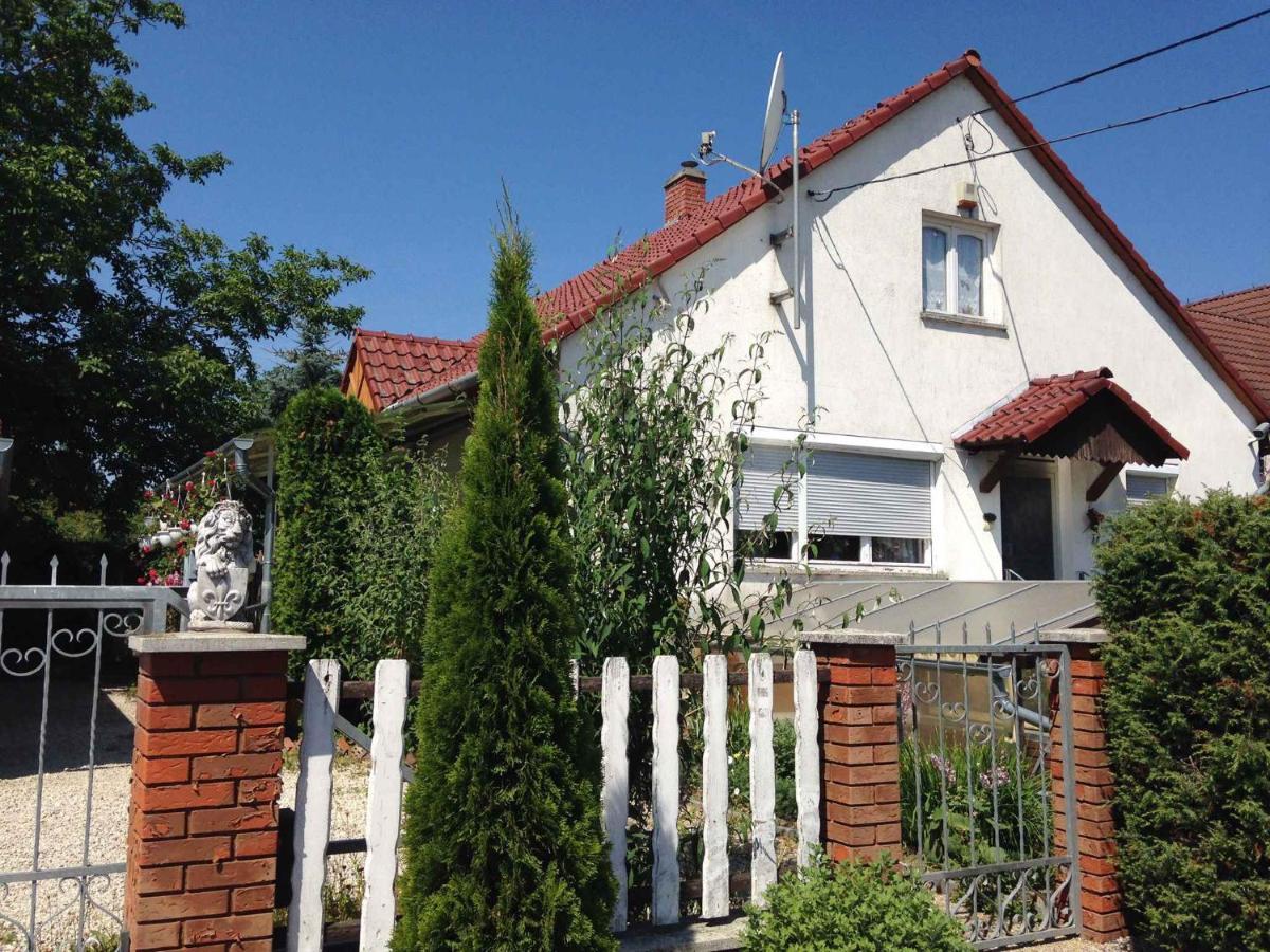 Apartment Balatonbereny 8 Exterior foto